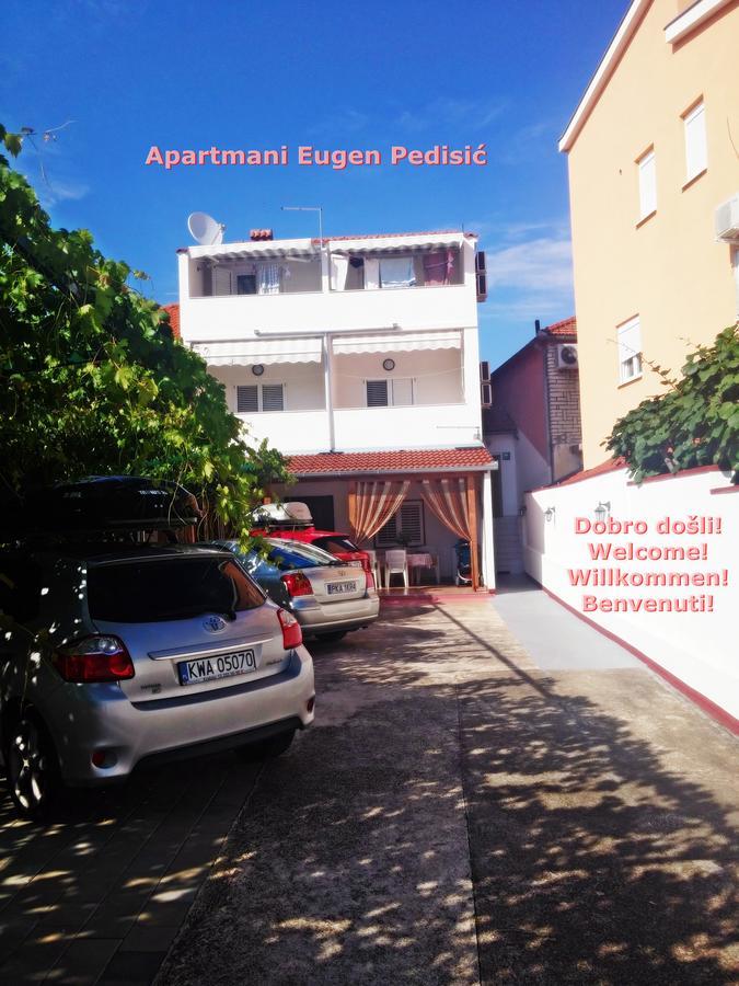 Apartments Eugen Pedisic Turanj Esterno foto